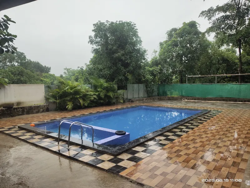 PR ECO STAY FARMHOUSE PANVEL 🏊 Swimming Pool